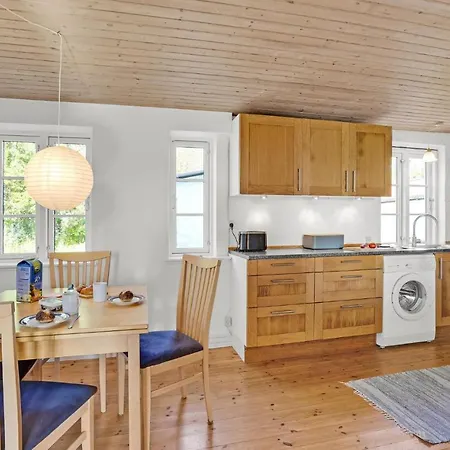 1 Bedroom Lovely In Dom wakacyjny *