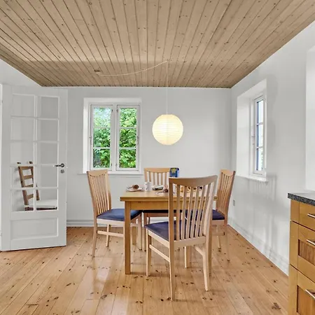 1 Bedroom Lovely In Dom wakacyjny Harpelunde